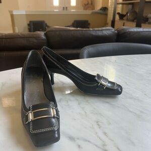 Cole Haan Black Leather Kitten Heels